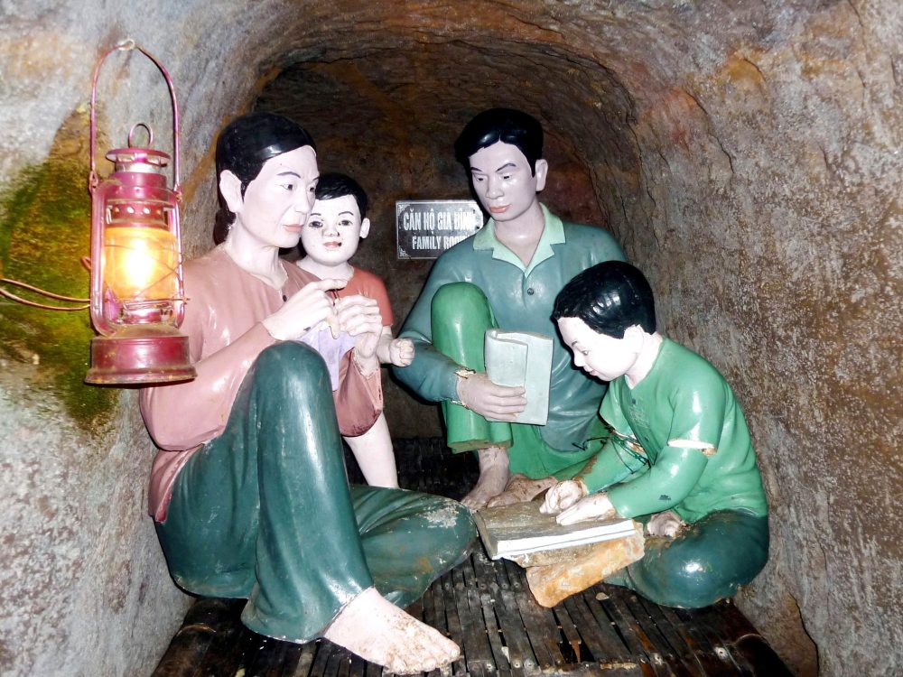 DMZ Tour - Vinh Moc Tunnels © 2024 V-Explorer®