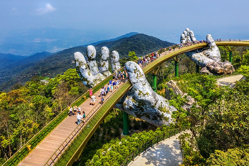 Golden Bridge, Ba Na Hills, Da Nang, Vietnam
